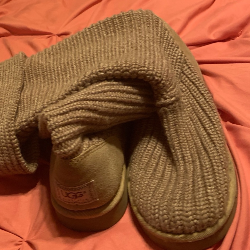 Wool tan Uggs